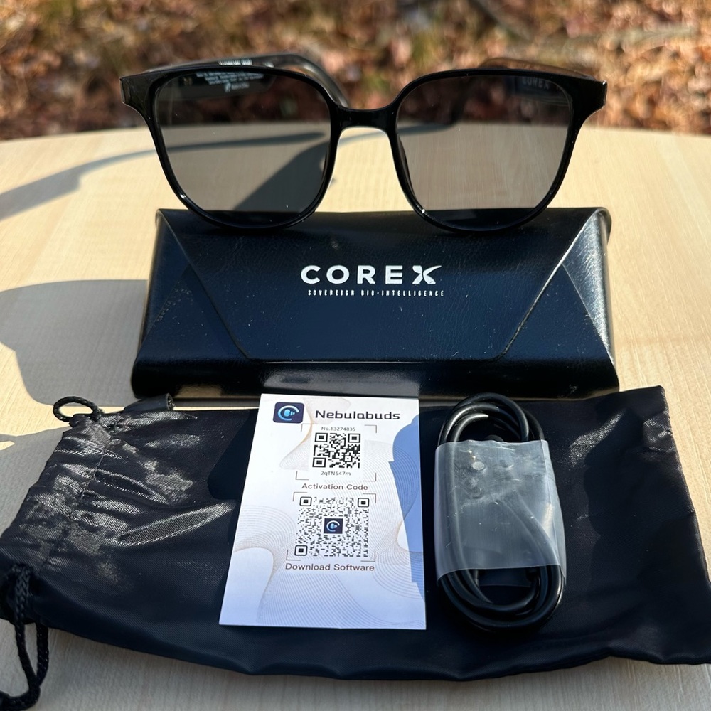 AI “Smart” Sunglasses BRAND NEW IN BOX! with case for men & women with META